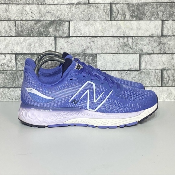 New Balance Shoes - New Balance Fresh Foam 880 Womens 8.5 Purple Athletic Shoes